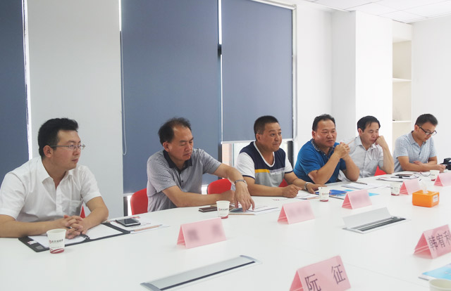 甘肅玉門市副市長帶隊考察東方龍商務(wù)平臺,交流委托招商引資戰(zhàn)略合作 甘肅玉門市副市長帶隊考察東方龍商務(wù)平臺,交流委托招商引資戰(zhàn)略合作
