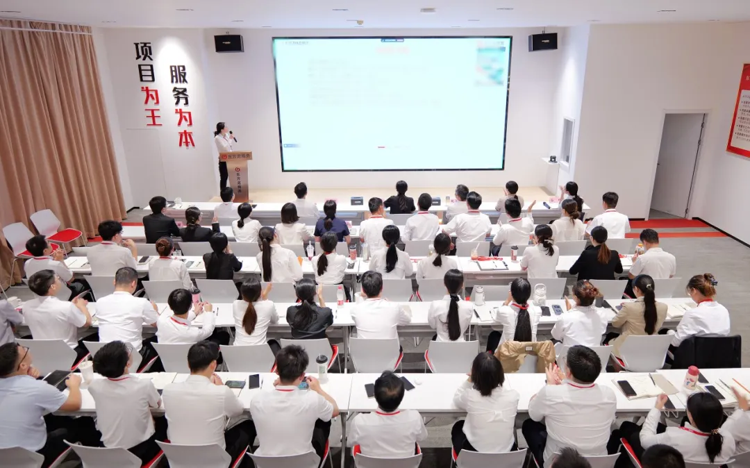 抓好項目開發(fā)先手棋，夯實項目落地硬支撐！9月上旬，集團共33個優(yōu)質(zhì)投資選址項目通過評估