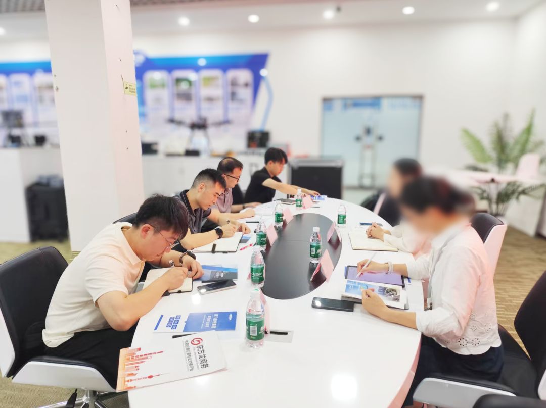 多項研發(fā)專利，合作政企超百家！四川某地方政府實地對接行業(yè)龍頭無人機飛行培訓多點布局項目