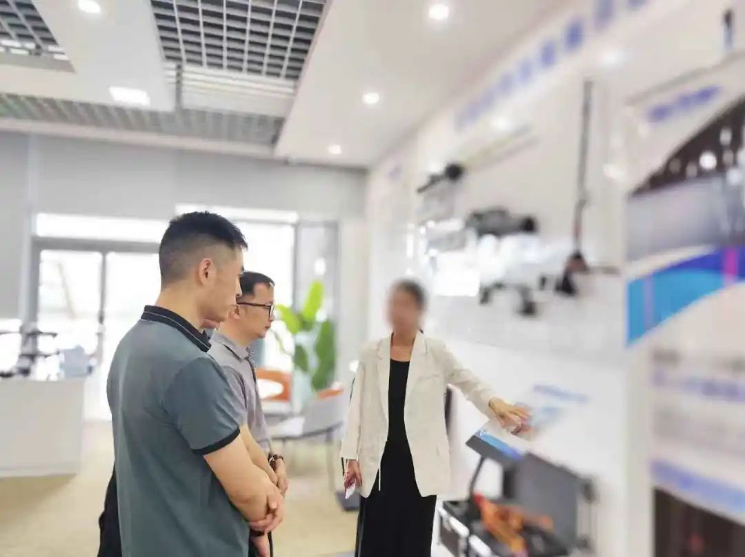 多項研發(fā)專利，合作政企超百家！四川某地方政府實地對接行業(yè)龍頭無人機(jī)飛行培訓(xùn)多點布局項目